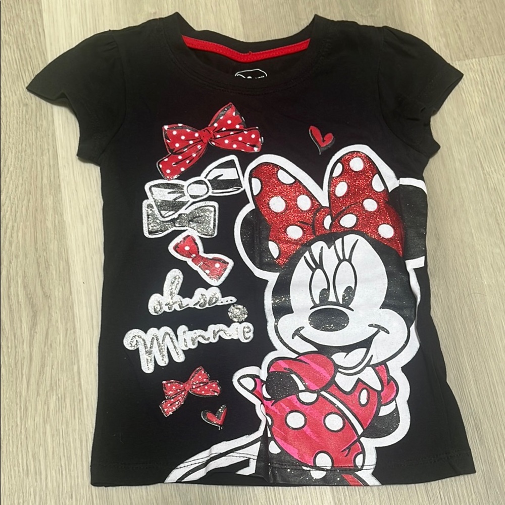Disney Black and Red Minnie Mouse Short Sleeve Tee size 5